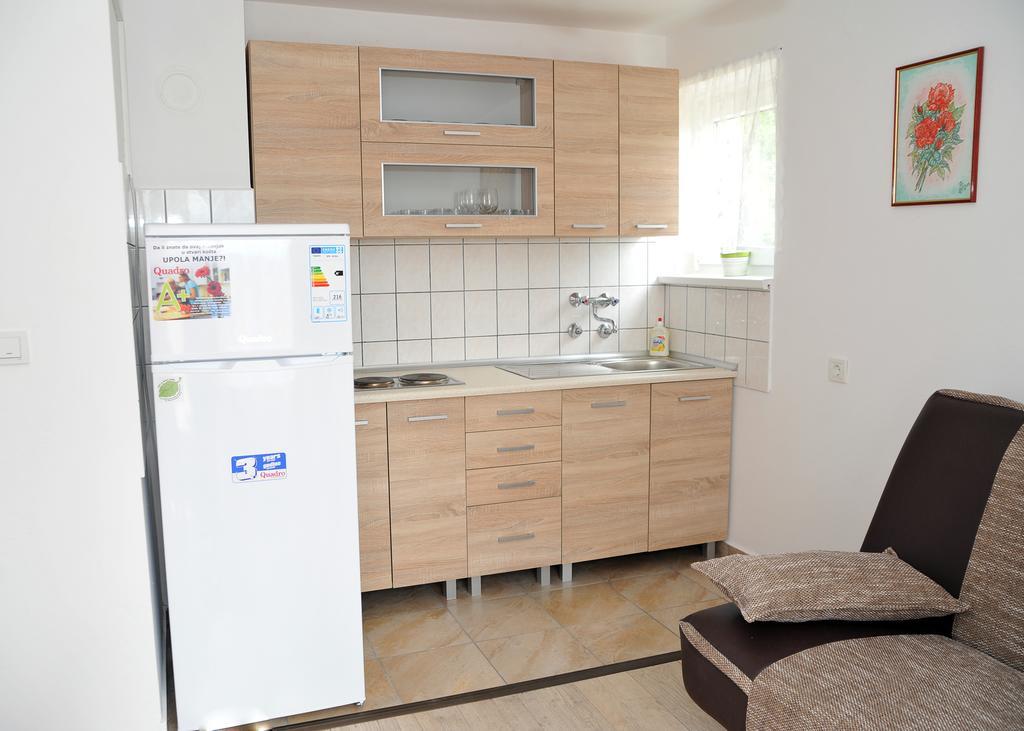 Apartments Zugec Seliste Dreznicko Δωμάτιο φωτογραφία